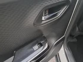 Toyota Urban-cruiser thumbnail 26