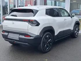 Toyota Urban-cruiser thumbnail 38