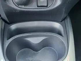 Toyota Yaris thumbnail 20