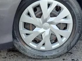 Toyota Yaris thumbnail 29