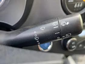 Toyota Yaris thumbnail 43