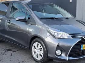 Toyota Yaris thumbnail 6