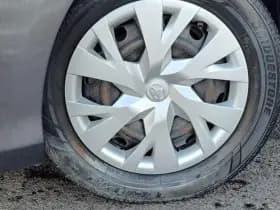 Toyota Yaris thumbnail 58