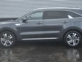 Kia Sorento thumbnail 4