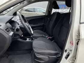 Kia Picanto thumbnail 16