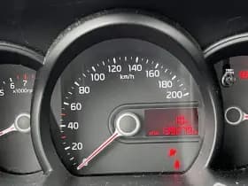 Kia Picanto thumbnail 3