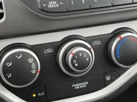 Kia Picanto thumbnail 8