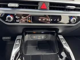 Kia Sorento thumbnail 54