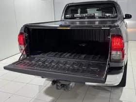 Toyota Hilux thumbnail 22