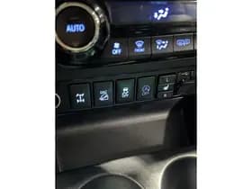 Toyota Hilux thumbnail 31