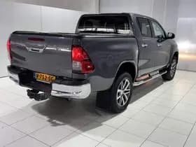 Toyota Hilux thumbnail 33