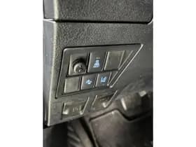 Toyota Hilux thumbnail 10