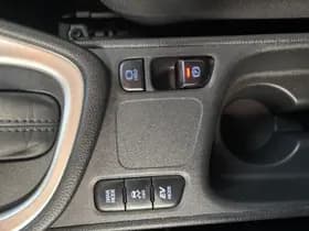 Toyota Yaris thumbnail 19