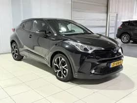 Toyota C-hr thumbnail 5