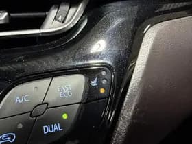 Toyota C-hr thumbnail 67