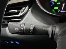 Toyota C-hr thumbnail 10