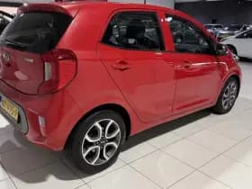 Kia Picanto thumbnail 32