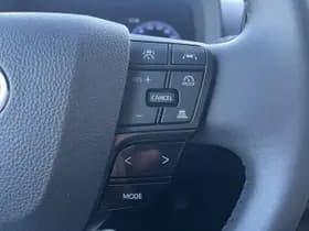 Toyota C-hr thumbnail 25