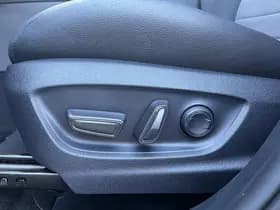 Toyota C-hr thumbnail 72