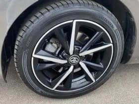 Toyota Auris thumbnail 63