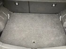 Toyota Auris thumbnail 8