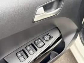 Kia Picanto thumbnail 50