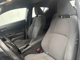 Toyota C-hr thumbnail 31