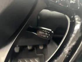 Toyota C-hr thumbnail 40