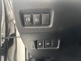 Toyota C-hr thumbnail 41