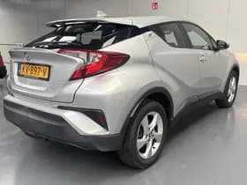 Toyota C-hr thumbnail 54