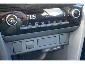 Toyota Yaris-cross thumbnail 23