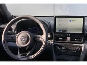 Toyota Yaris-cross thumbnail 13