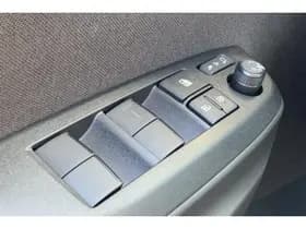 Toyota Yaris-cross thumbnail 25