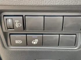 Toyota Yaris thumbnail 51