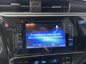 Toyota Auris thumbnail 44