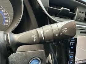 Toyota Auris thumbnail 7