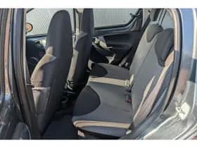 Toyota Aygo thumbnail 4