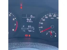 Kia Stonic thumbnail 13