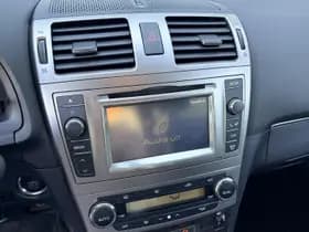 Toyota Avensis thumbnail 25