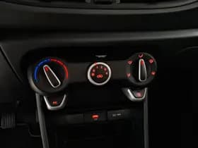 Kia Picanto thumbnail 16