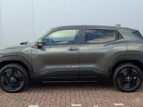 Toyota Urban-cruiser thumbnail 28