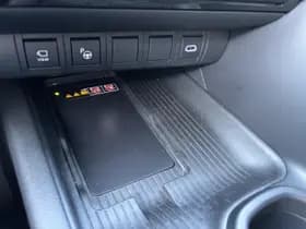 Toyota C-hr thumbnail 32