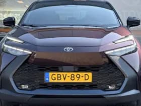Toyota C-hr thumbnail 6