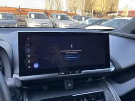 Toyota C-hr thumbnail 54