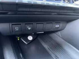 Toyota C-hr thumbnail 70