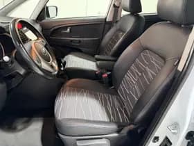 Kia Venga thumbnail 21