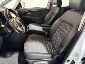 Kia Venga thumbnail 46