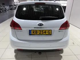 Kia Venga thumbnail 50