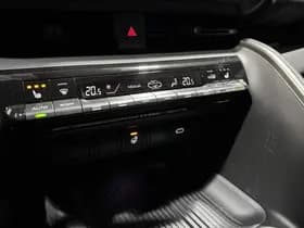 Toyota C-hr thumbnail 24