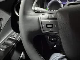 Toyota C-hr thumbnail 28